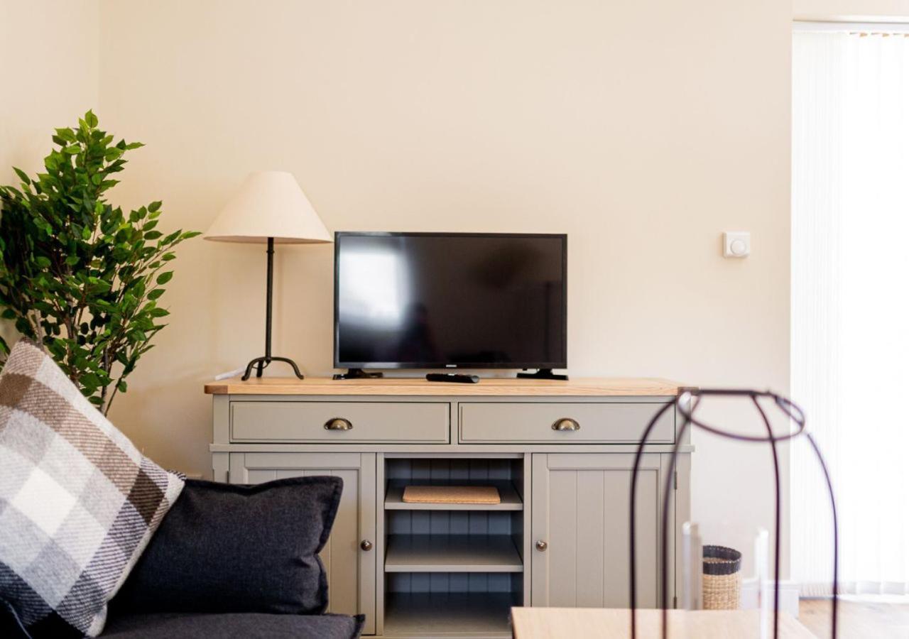 The Barn In Longhope - Luxury Barn Conversion 外观 照片
